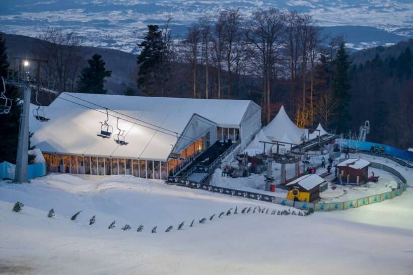 Neptunus-Alu-Hall-Snow-Queen-Zagreb-structure-winterevent
