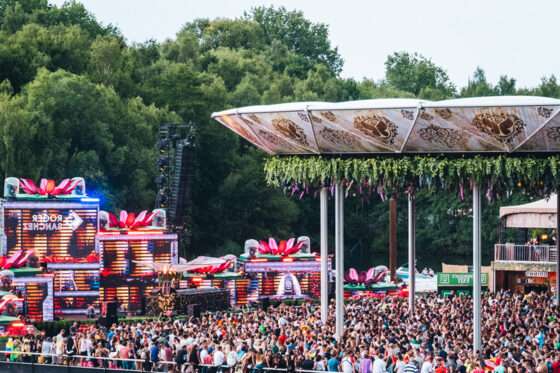 Neptunus-Salacia-Tomorrowland-Boom-Festival-structure