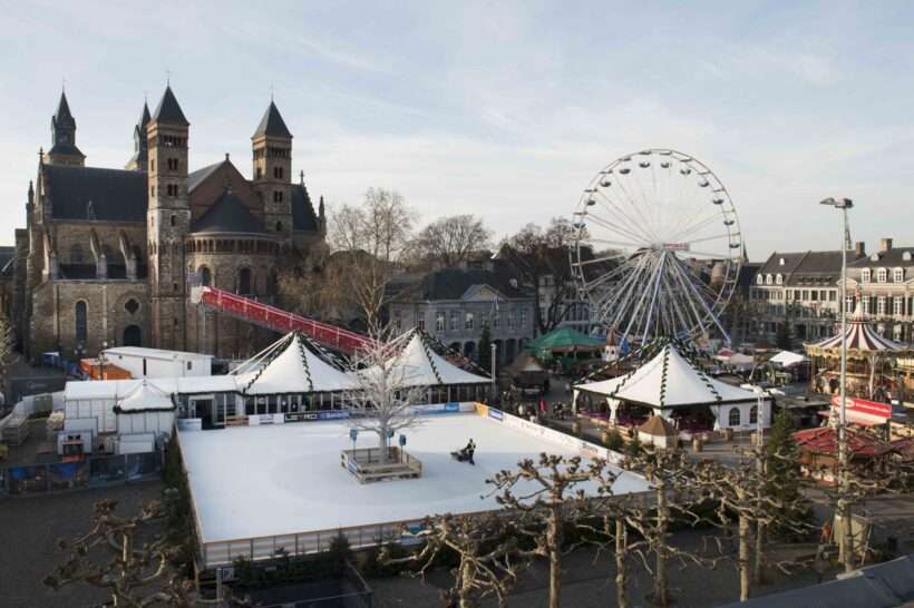 Événement Neptune-Saturne-Magie-Maastricht-Tente-Hiver