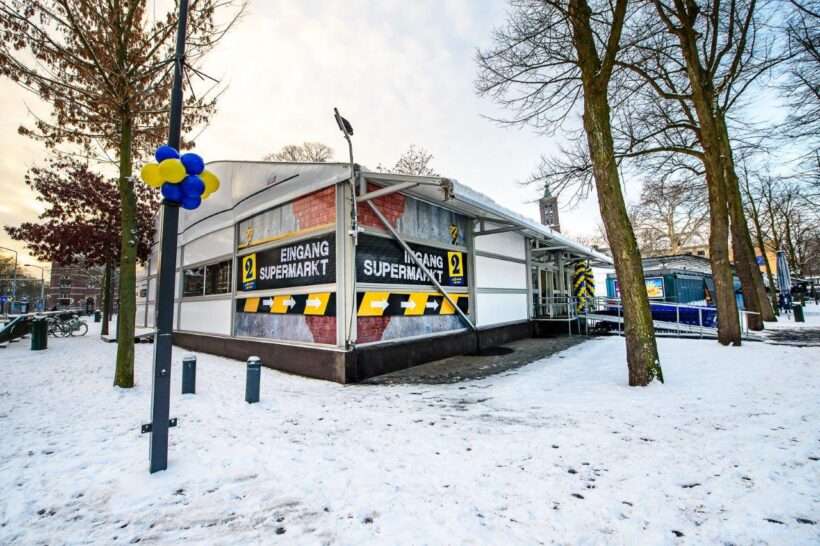 Supermarché Neptunus-Alure-Globe-2-Bruder-Venlo-Temporaire