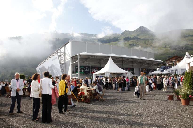 Neptune-Evolution-Festival-Verbier-salle de concert temporaire